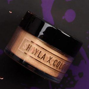 Shayla x Colourpop Loose Pigment Limited Edition